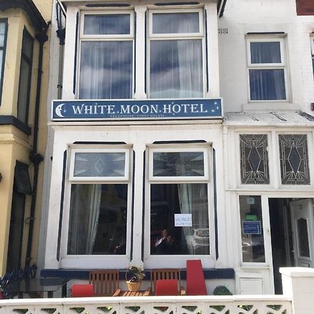 White Moon Hotel Blackpool Bagian luar foto