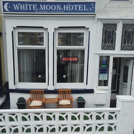 White Moon Hotel Blackpool Bagian luar foto