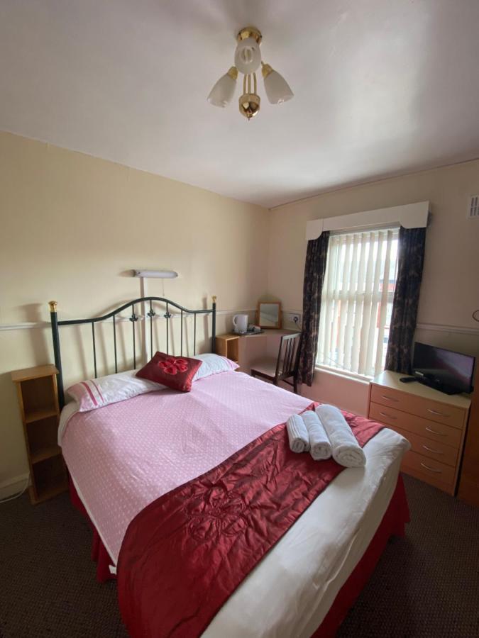 White Moon Hotel Blackpool Bagian luar foto