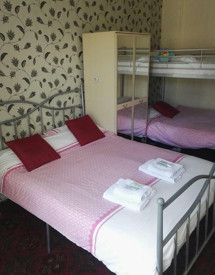 White Moon Hotel Blackpool Bagian luar foto